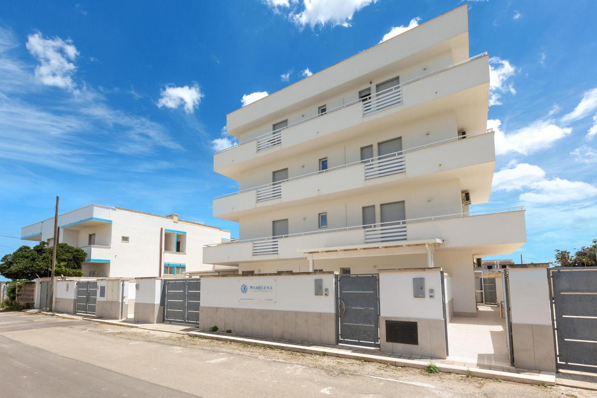 Residence Marelena Casalabate Exterior photo